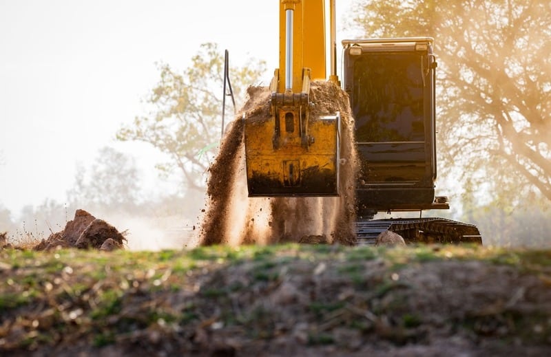 Travaux exécutés avec soin et précision.