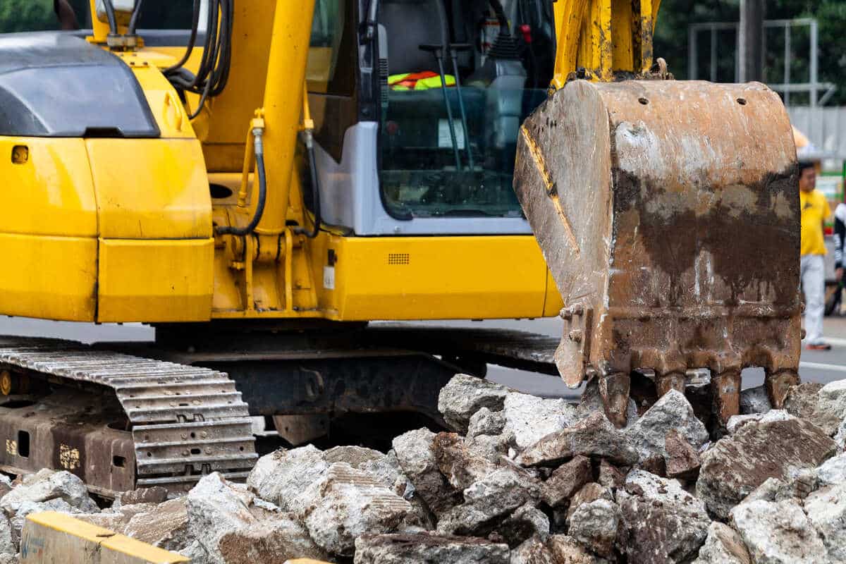 Travaux de grande excavation réalisés avec efficacité.